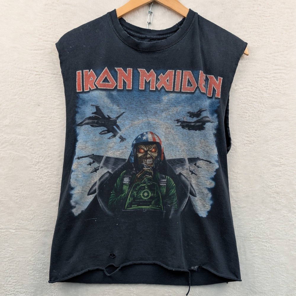 VTG Iron Maiden Shirt Men's Medium Black Sleeveless Distressed Rocker Grunge Y2K